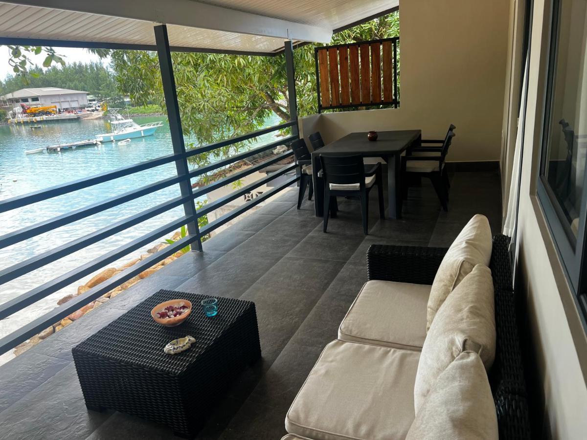 Le Port Guest House Baie Sainte Anne Buitenkant foto